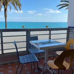 https://mirador-playa-la-caleta.es-andalucia.com